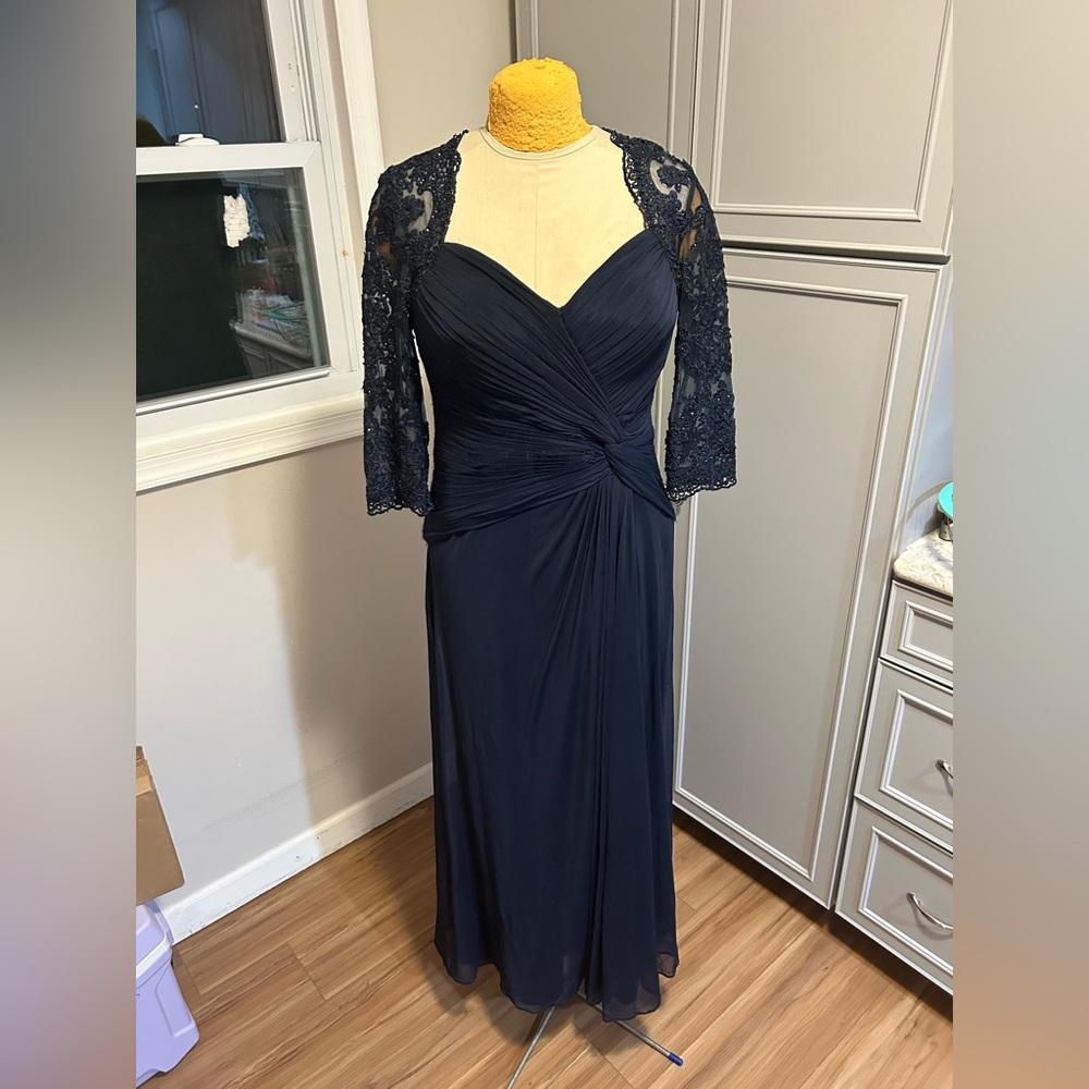 Formal Navy Blue Dress with Lace Sleeves Boned Bodice Size 8/10